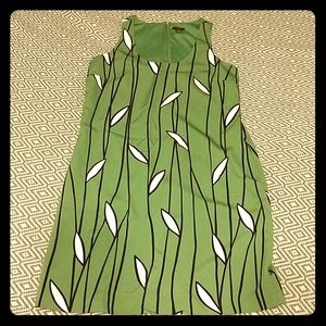 Ann Taylor sz 4 Mod Leafy Dress